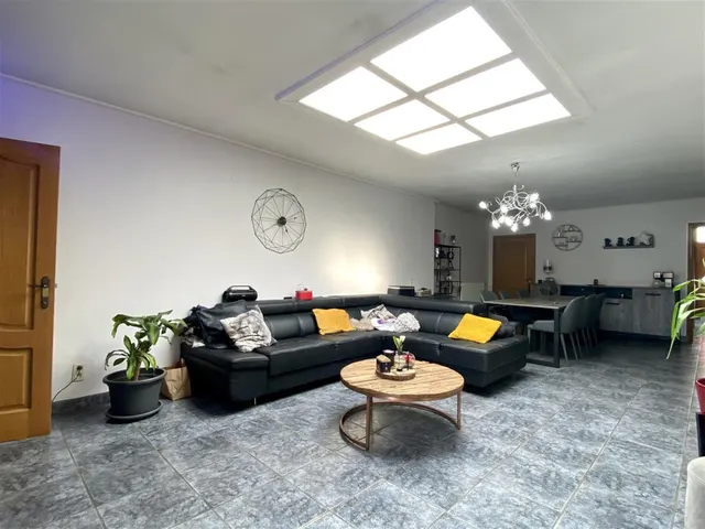 Huis te huur in Frameries – 1/10