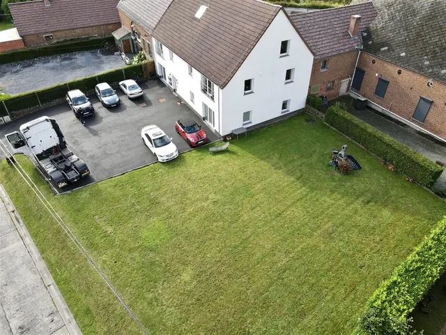 Appartement à louer à Meslin L'Evêque – 1/10
