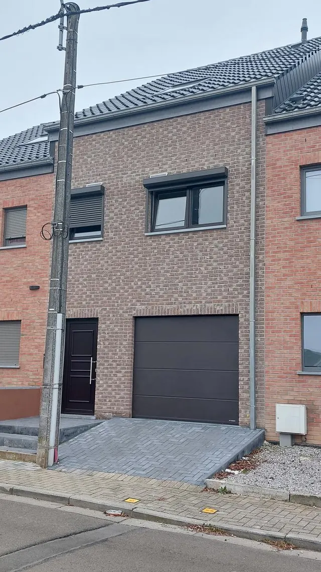 Huis te huur in Manage – 1/10