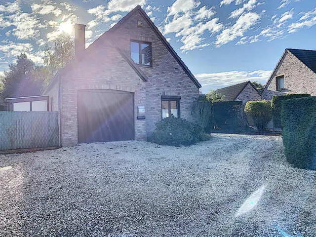 Huis te huur in Jurbise – 1/10
