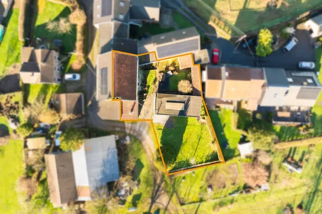 House for sale – 1/10