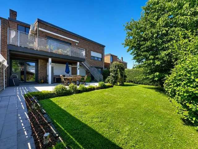 Huis te koop in Herstal – 1/10