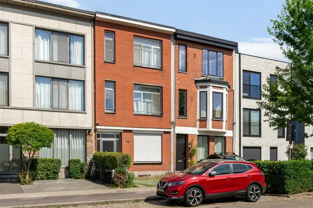 Appartement te koop in Mortsel – 1/10