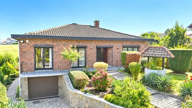 Huis te koop – 1/10