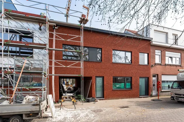 Huis te koop in Hoogstraten – 1/10