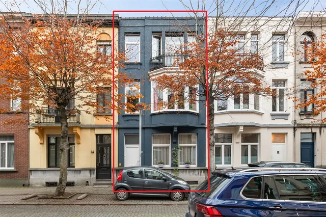 Huis te koop in Merksem – 1/10