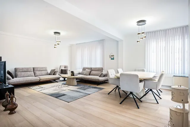 Appartement te koop in Lier – 1/10