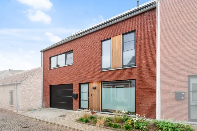 Woning te koop in Zele – 1/10
