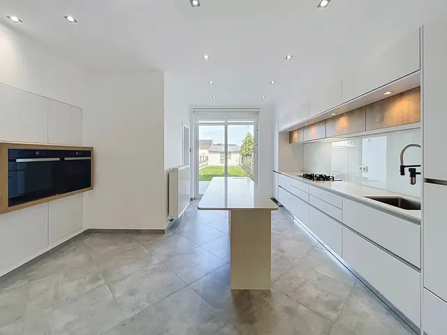 Huis te koop in Goutroux – 1/10