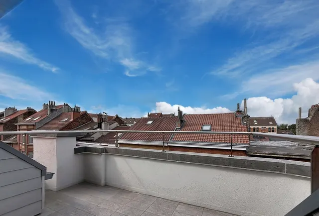 Appartement te koop in Evere – 1/10
