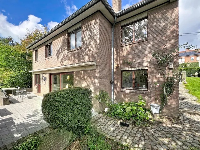 House for sale in La Hulpe – 1/10