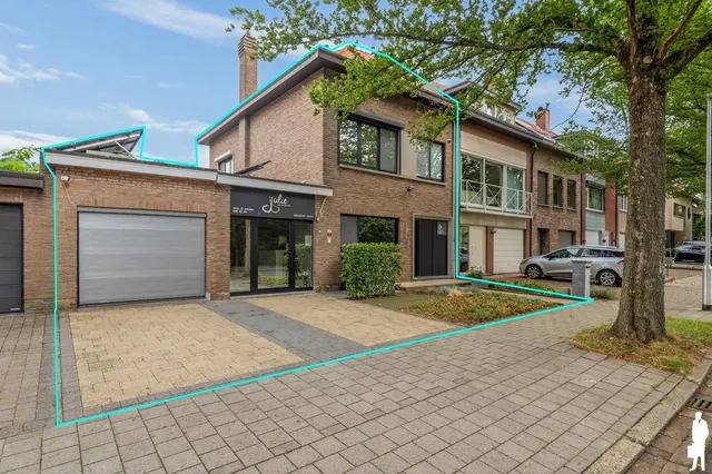 Huis à vendre à Edegem – 1/10