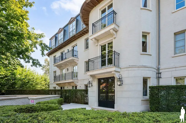 Apartment for sale in Brasschaat – 1/10