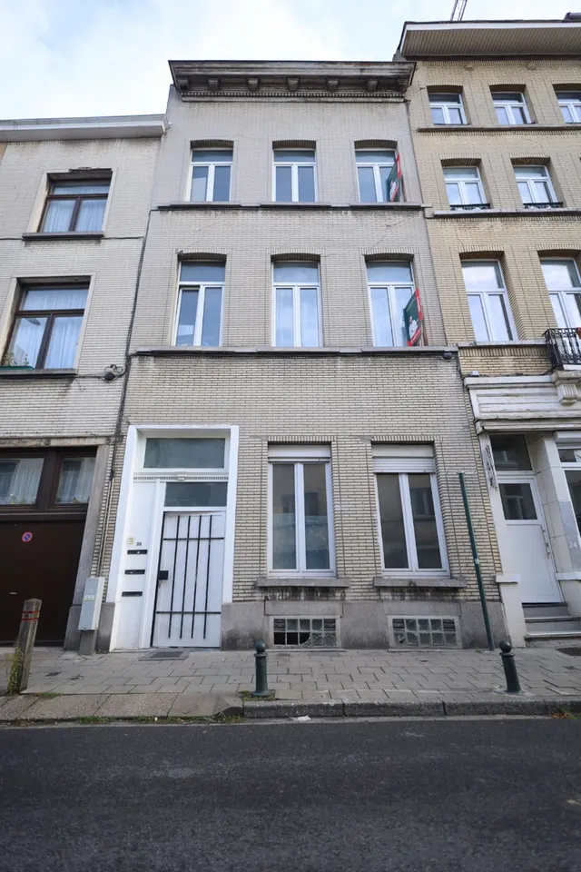 Huis te koop in Saint-Josse-ten-Noode – 1/10