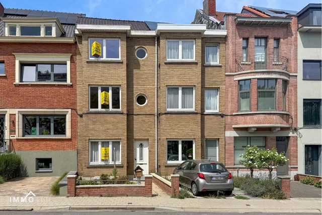 Huis te koop in Aalst – 1/10