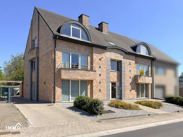 Appartement te koop in Denderleeuw – 1/10