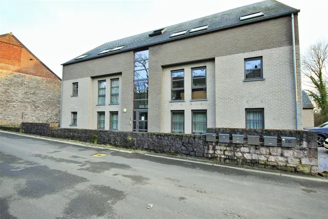 Appartement te huur in Neuville – 1/10