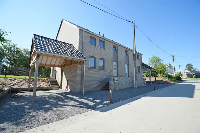 Maison à louer à Odet – 1/10