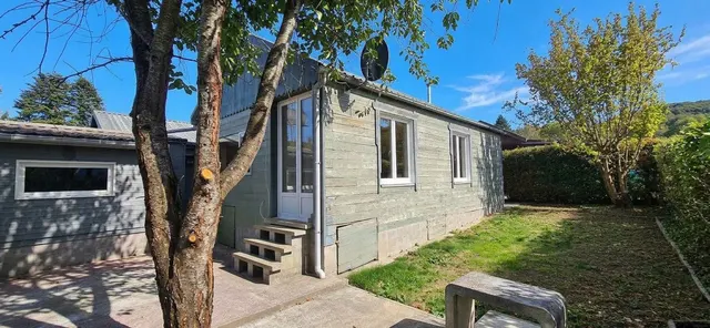 Bungalow te koop in Yvoir – 1/3