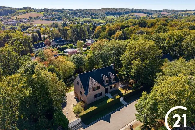 Maison à vendre à Wépion – 1/10