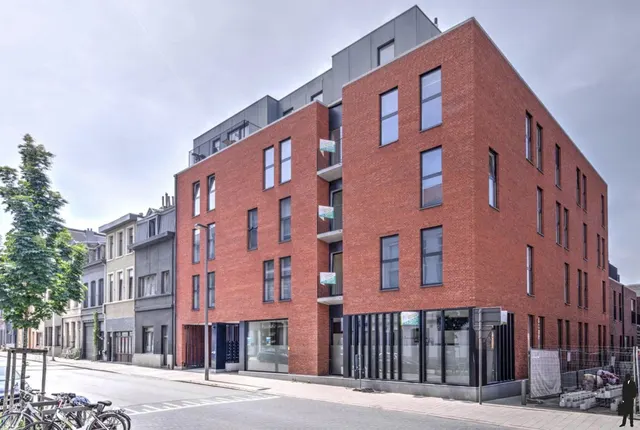 Appartement à vendre à Antwerpen – 1/8