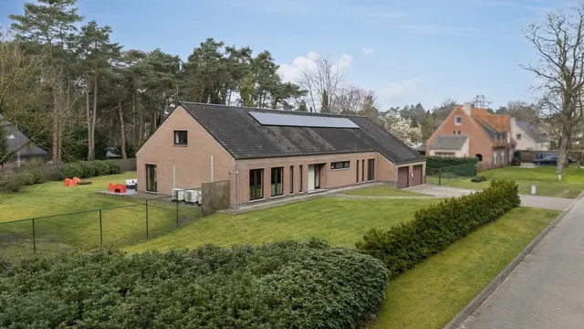 Huis te koop in Beerse – 1/10