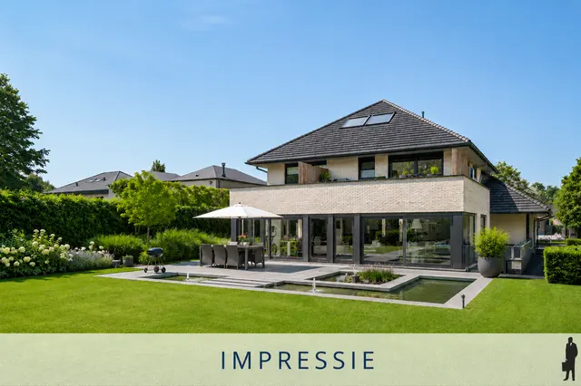 Huis à vendre à Brasschaat – 1/10