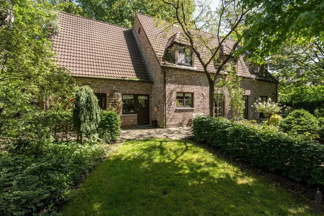Huis te koop in Schilde – 1/10
