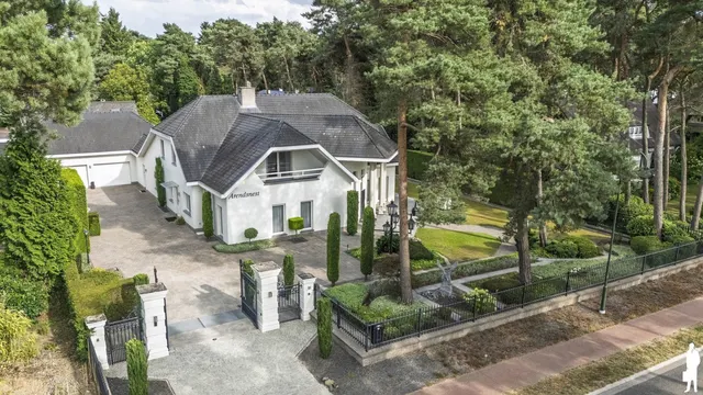Huis à vendre à Hamont-Achel – 1/10