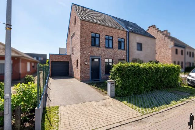 Huis te koop in Hoogstraten Meer – 1/10