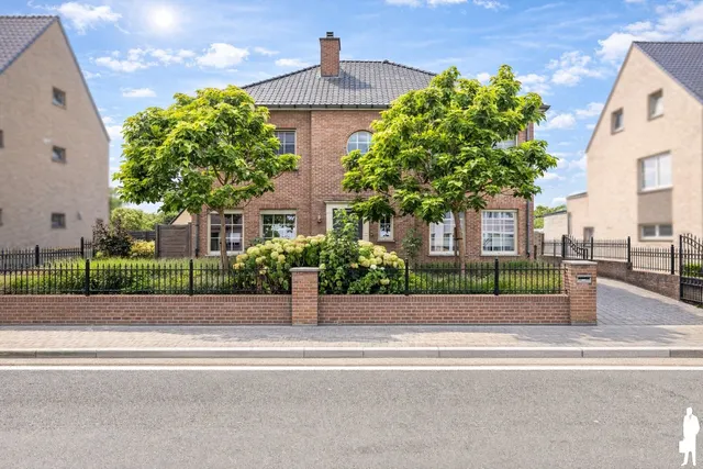 Huis te koop in Lommel – 1/10