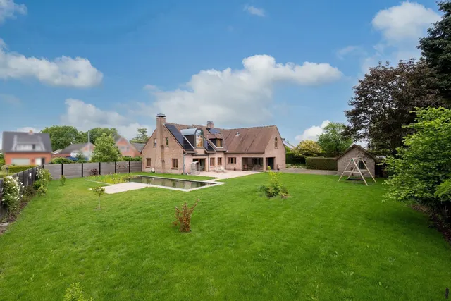 Huis te koop in Weelde – 1/10