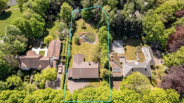 Huis à vendre à Brasschaat – 1/10