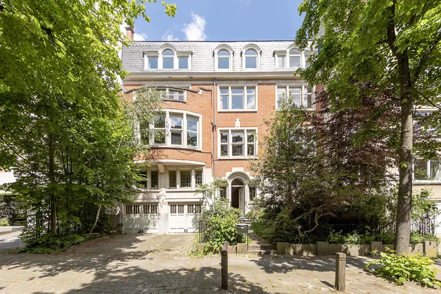 Huis te koop in Uccle – 1/10
