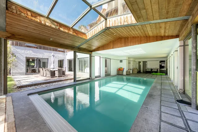 Huis te koop in Rhode-Saint-Genese – 1/10