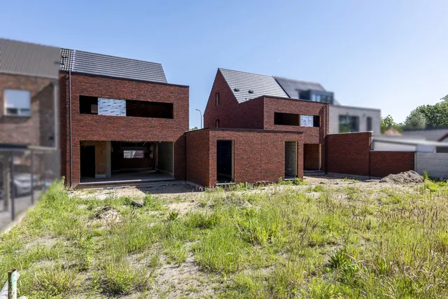 Huis te koop in Hoogstraten Meer – 1/10