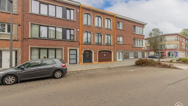 Huis te koop in Antwerpen – 1/10