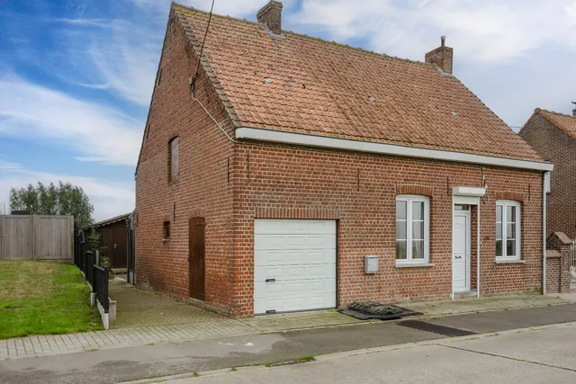 Huis te koop in Handzame – 1/10