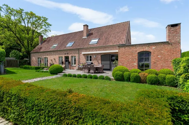 Huis te koop in Noorderwijk – 1/10