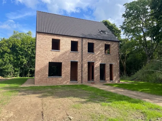Huis te koop in Wilrijk – 1/9