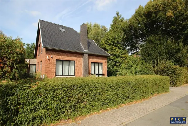 Huis te koop in Tournai – 1/10