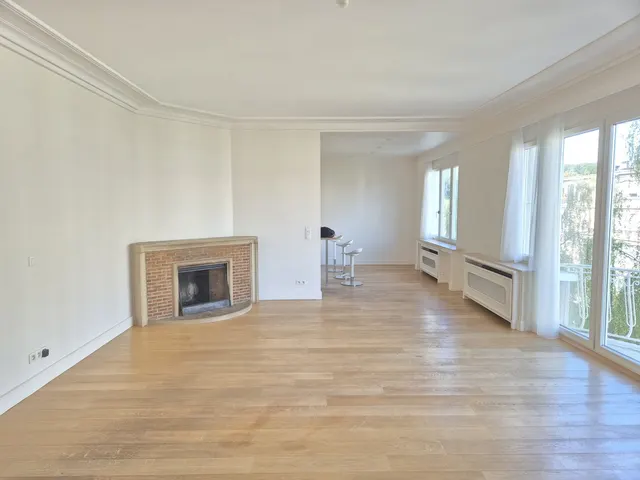Appartement te huur in Ixelles – 1/10