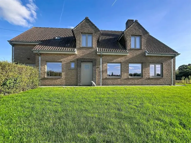Villa à louer à Roeselare – 1/10