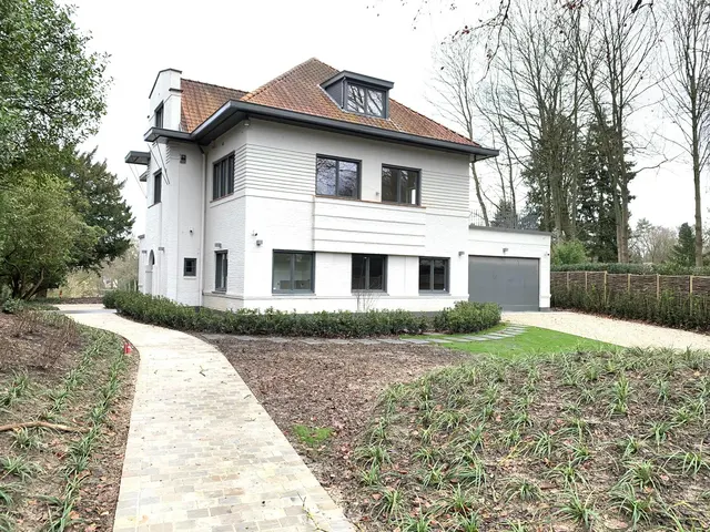 House for rent in Uccle – 1/10