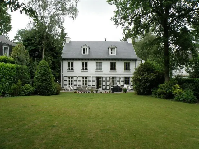 Villa à vendre à Kraainem – 1/10