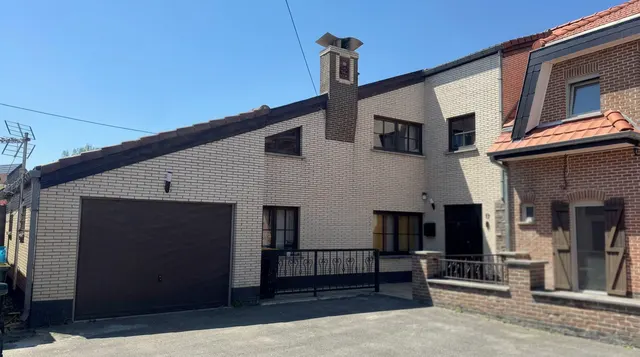 Maison à vendre à Hensies – 1/3