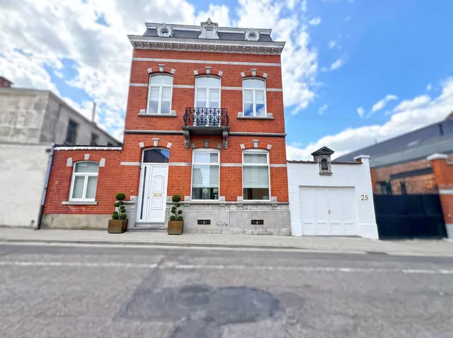 Huis te koop in Mons Jemappes – 1/2