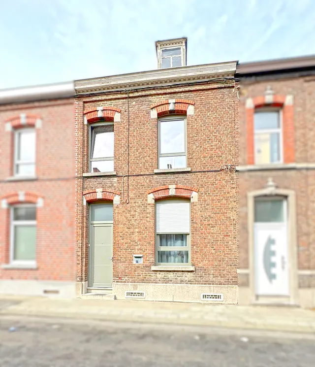 Huis te koop in Boussu – 1/2