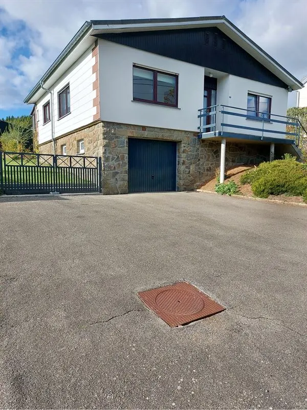 Maison à vendre à Butgenbach – 1/10