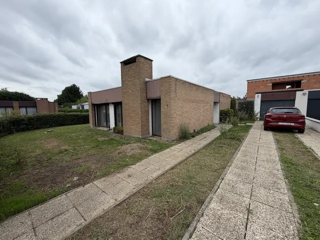 Maison à louer à La Louviere – 1/10